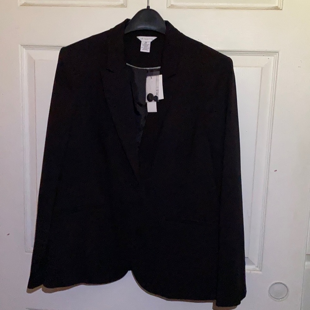 *Brand New* Liz Claiborne Black 1 Button Suit Jacket Size 14 Regular Fit